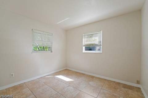 208 Norwich Ave, Lehigh Acres FL - photo 22 of 27