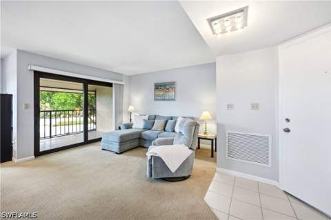 1510 Mainsail Dr 8, Naples FL - photo 6 of 30