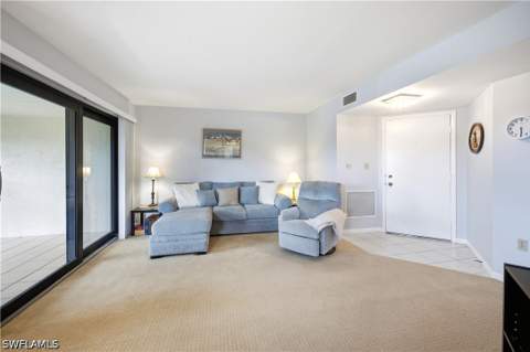 1510 Mainsail Dr 8, Naples FL - photo 7 of 30