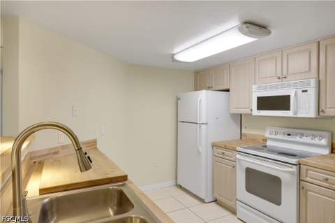 1775 Four Mile Cove Pkwy 1232, Cape Coral FL - photo 10 of 30