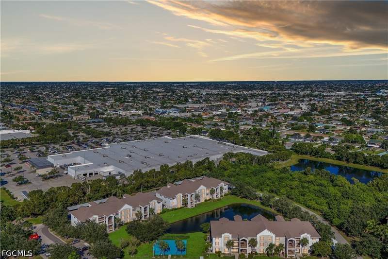 2 bedroom Condominium at 1775 Four Mile Cove Pkwy 1232, Coral Cove, Cape Coral — photo 4