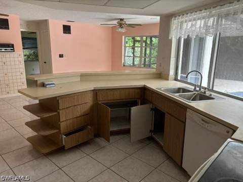224 Pine Valley Cir, Naples FL - photo 9 of 19