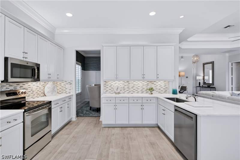 3 bedroom SingleFamilyResidence at 6574 Monterey Pt, Marbella Lakes, Naples — photo 3