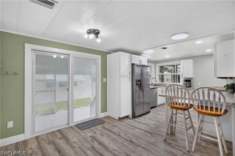 125 Kim Dr, Naples FL - photo 7 of 31