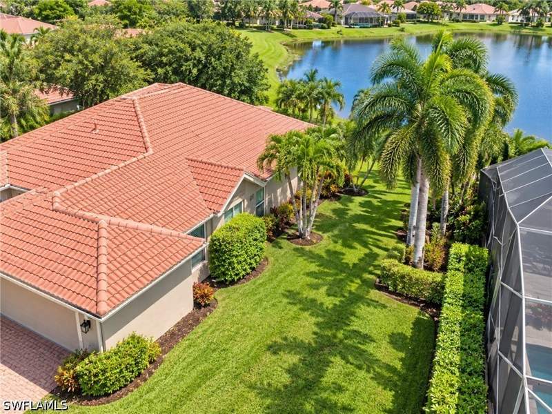 2 bedroom SingleFamilyResidence at 1578 Windamere Ln, Saturnia Lakes, Naples — photo 2
