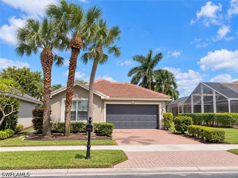 2 bedroom SingleFamilyResidence at 1578 Windamere Ln, Saturnia Lakes, Naples — photo 3