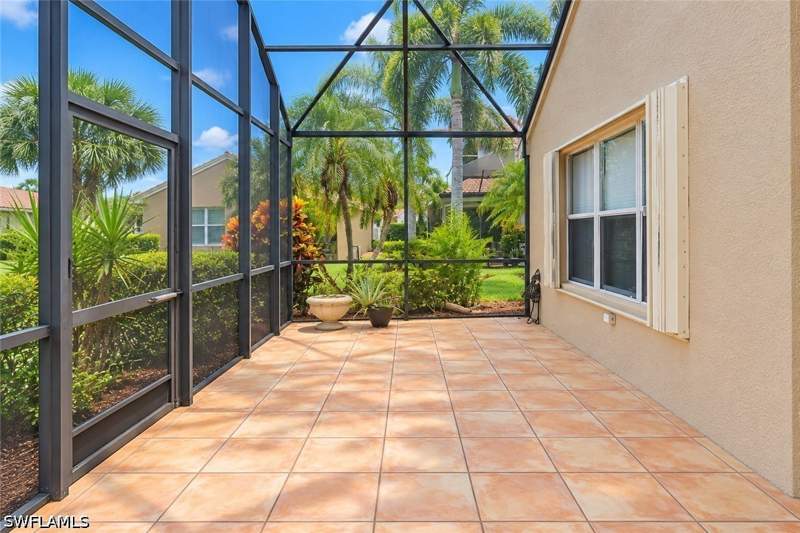 2 bedroom SingleFamilyResidence at 1578 Windamere Ln, Saturnia Lakes, Naples — photo 4