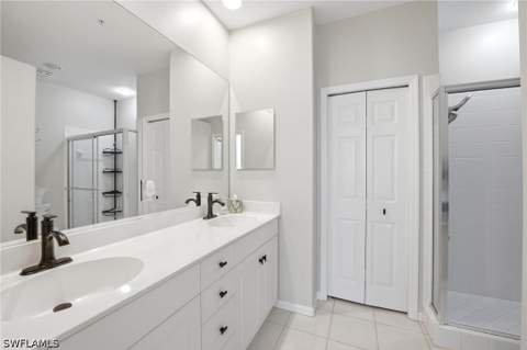 8259 Parkstone Pl 106, Naples FL - photo 12 of 30