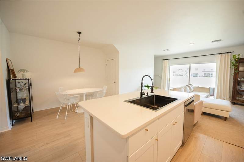 3 bedroom Townhouse at 15480 Wildflower Cir, Meadowood, Naples — photo 5