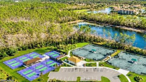 7809 Naples Heritage Dr, Naples FL - photo 10 of 10