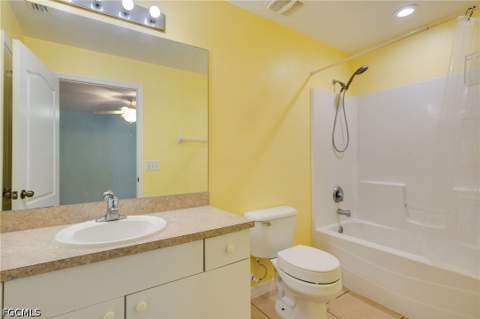 110 NW 25th Ter, Cape Coral FL - photo 11 of 33