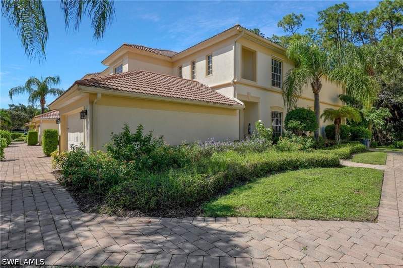 3 bedroom Condominium at 26425 Lucky Stone Rd 202, Chesapeake Cove, Bonita Springs — photo 3