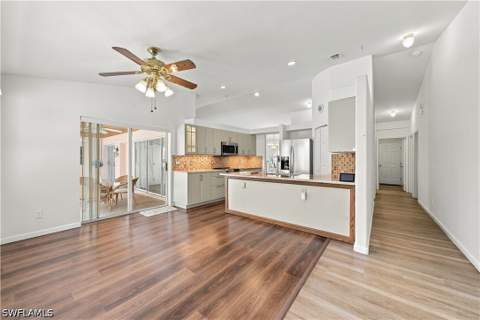 590 6th St NE, Naples FL - photo 11 of 50