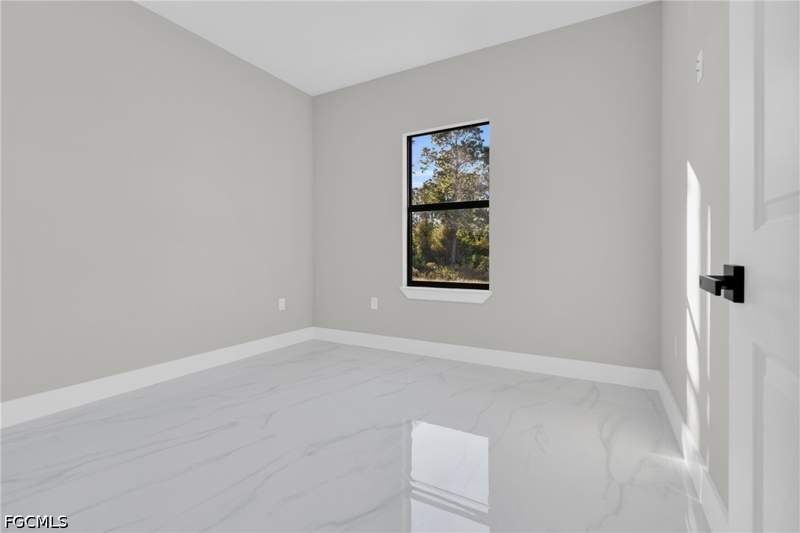 4 bedroom SingleFamilyResidence at 839 Gulf Ln, Lehigh Acres, Lehigh Acres — photo 2