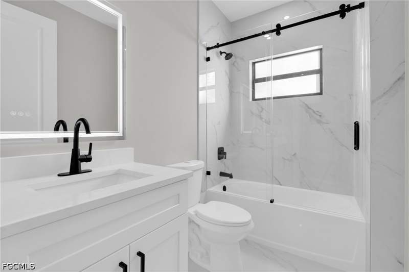 4 bedroom SingleFamilyResidence at 839 Gulf Ln, Lehigh Acres, Lehigh Acres — photo 4