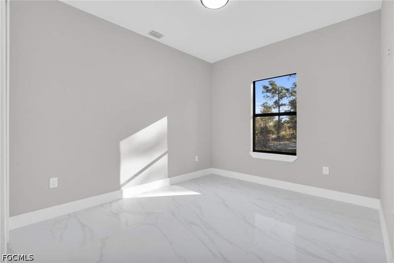 4 bedroom SingleFamilyResidence at 839 Gulf Ln, Lehigh Acres, Lehigh Acres — photo 5
