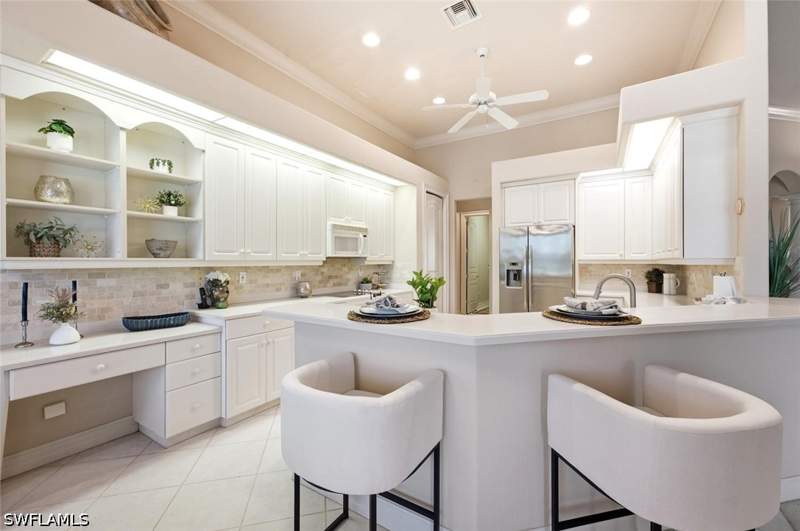 3 bedroom SingleFamilyResidence at 5872 Whisperwood Ct, The Strand, Naples — photo 4