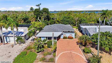 435 Donora Blvd, Fort Myers Beach FL - photo 8 of 50