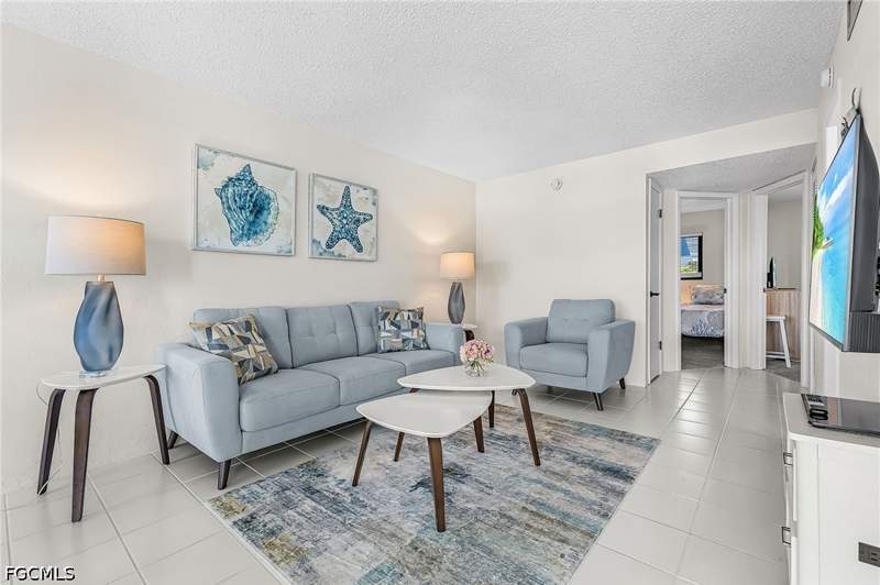 2 bedroom Condominium at 1250 Tennisplace Ct B32, Tennisplace, Sanibel — photo 4