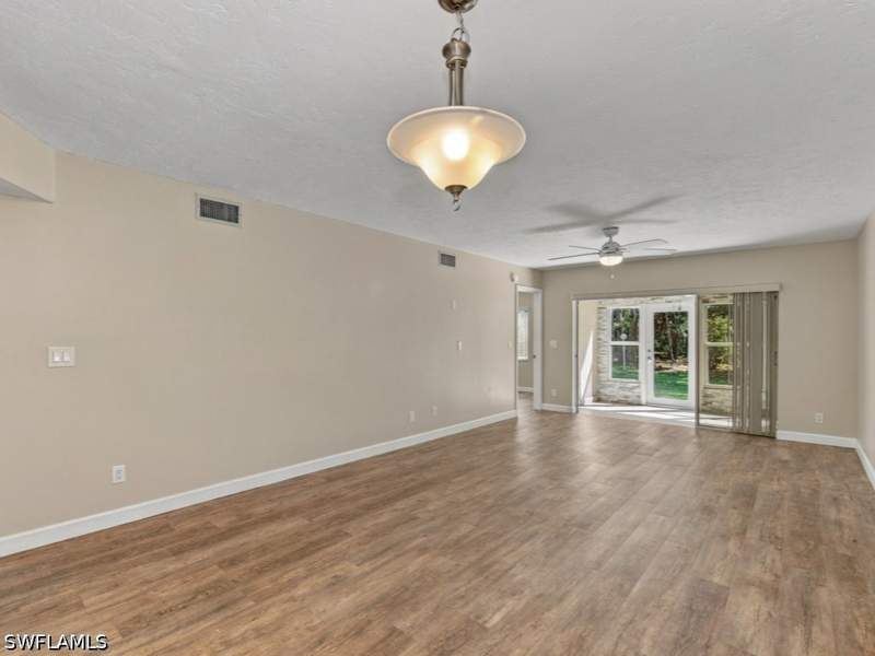 2 bedroom Condominium at 3471 County Barn Rd F-104, Woodmere Racquet Club, Naples — photo 5