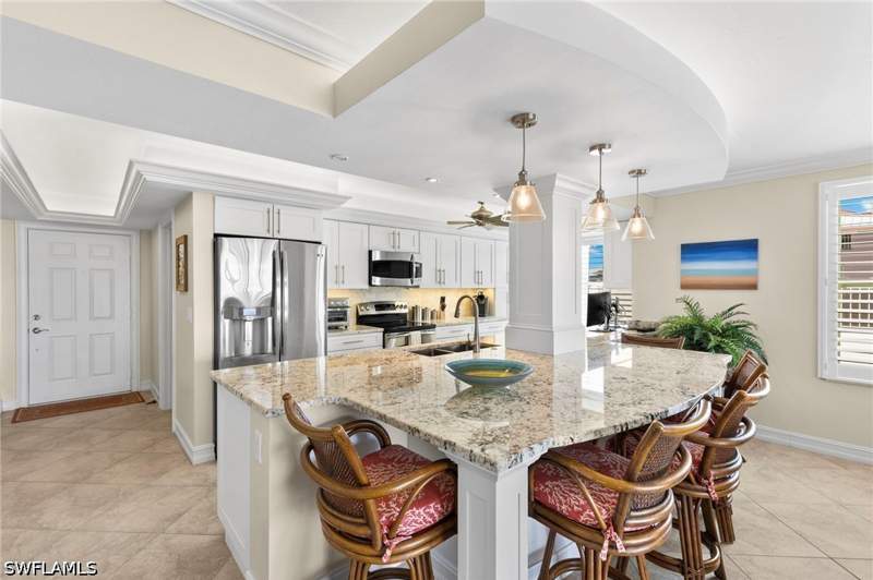 3 bedroom Condominium at 1001 S Collier Blvd Th2, Surfwalk, Marco Island — photo 4