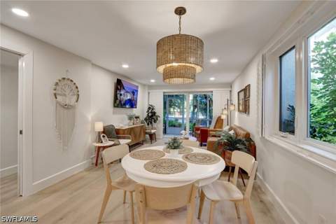 1300 Gulf Shore Blvd N 110, Naples FL - photo 6 of 25
