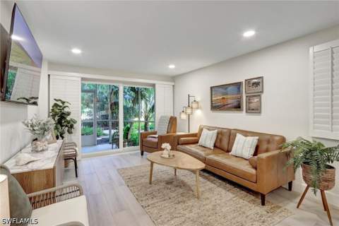 1300 Gulf Shore Blvd N 110, Naples FL - photo 8 of 25