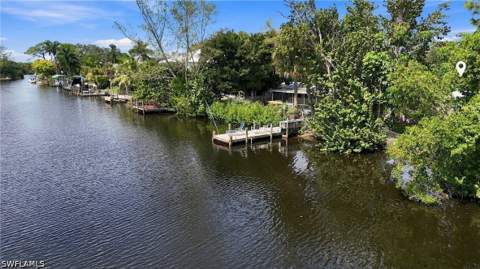 2140 Harbor Ln, Naples FL - photo 6 of 30