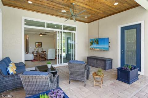 13836 Woodhaven Cir, Fort Myers FL - photo 22 of 50
