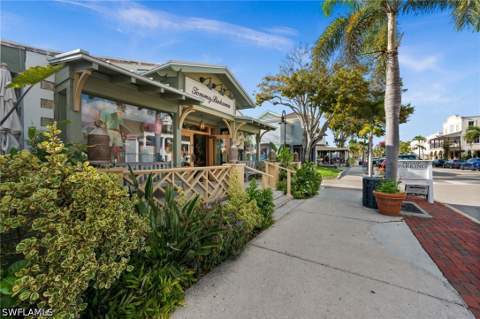 1021 3rd St S 110, Naples FL - photo 22 of 22