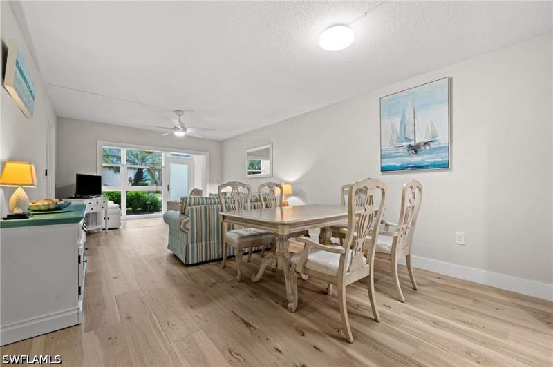 2 bedroom Condominium at 1021 3rd St S 110, Town Manor, Naples — photo 4