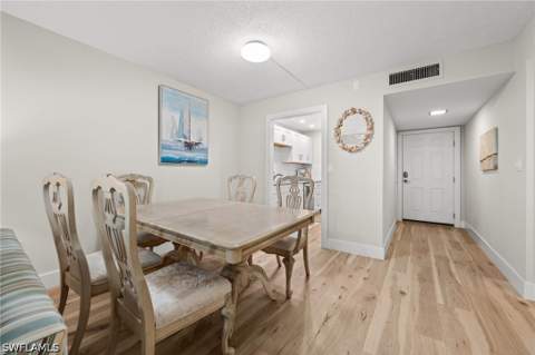 1021 3rd St S 110, Naples FL - photo 6 of 22