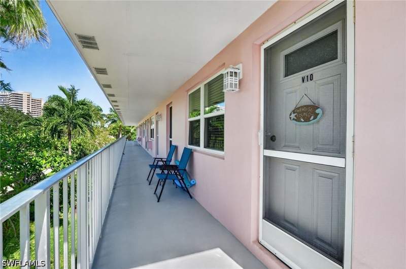 1 bedroom Condominium at 190 N Collier Blvd V9, Seabreeze South, Marco Island — photo 3