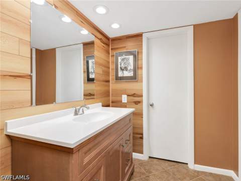1600 Misty Pines Cir 303, Naples FL - photo 17 of 30