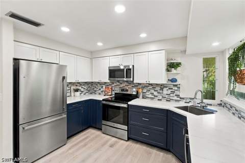 2265 Outrigger Ln, Naples FL - photo 12 of 36