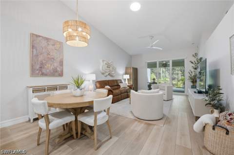 8089 San Vista Cir 3-3R, Naples FL - photo 6 of 20
