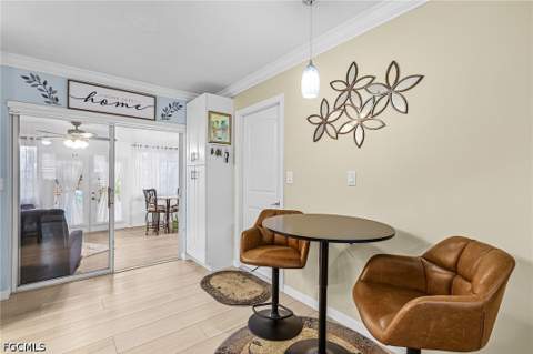 2073 E Tobago Cir, Fort Myers FL - photo 8 of 35