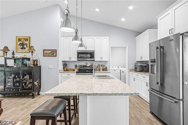 3 bedroom SingleFamilyResidence at 9226 Kincaid Ct, Belle Meade, Sanibel — photo 4