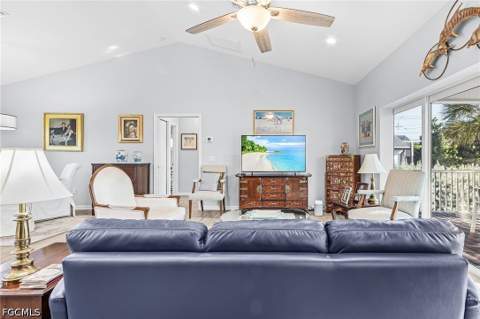 9226 Kincaid Ct, Sanibel FL - photo 9 of 31