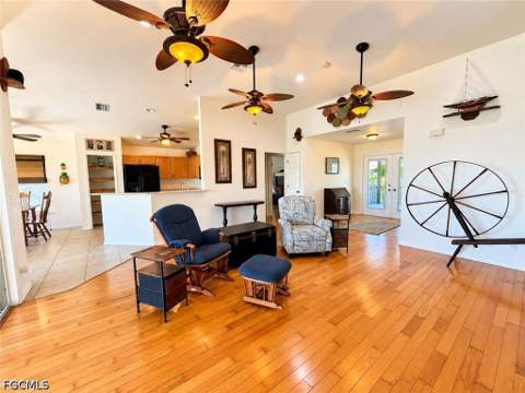 2708 Sanderling Ct, St. James City FL - photo 12 of 36