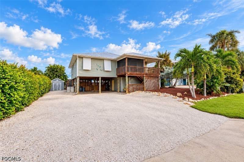 3 bedroom SingleFamilyResidence at 2708 Sanderling Ct, Gulfhaven, St. James City — photo 5