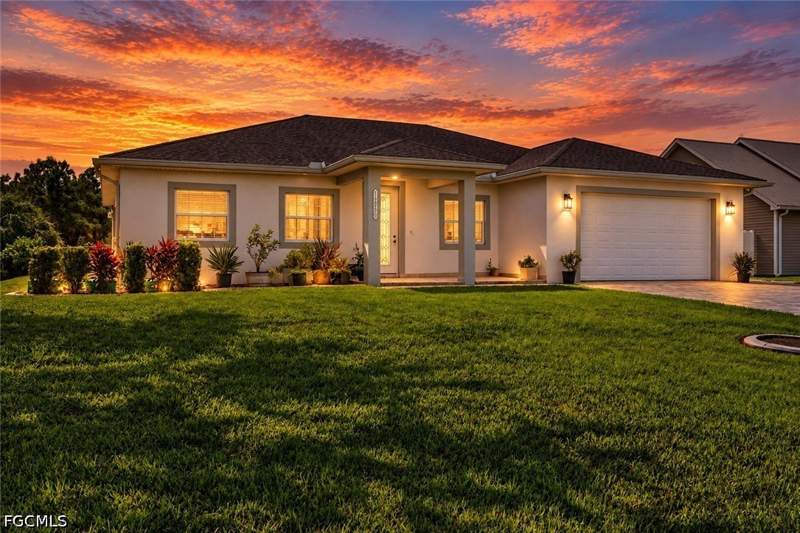 3 bedroom SingleFamilyResidence at 14060 Chancellor St, Buckingham Park, Fort Myers — photo 2