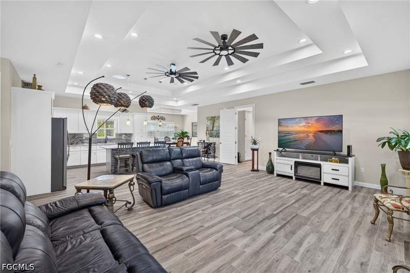 3 bedroom SingleFamilyResidence at 14060 Chancellor St, Buckingham Park, Fort Myers — photo 5