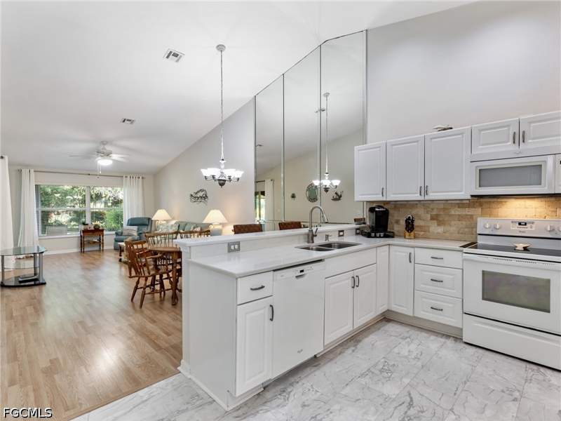 2 bedroom Attached at 3652 Stone Way, Villas At Timber Lake, Estero — photo 3