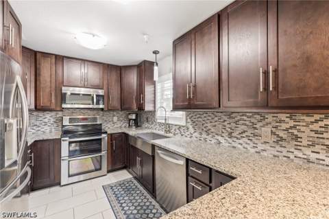 4455 Botanical Place Cir 101, Naples FL - photo 8 of 34