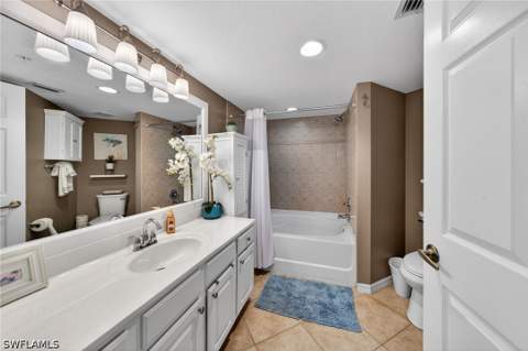 4135 Residence Dr 602, Fort Myers FL - photo 18 of 44