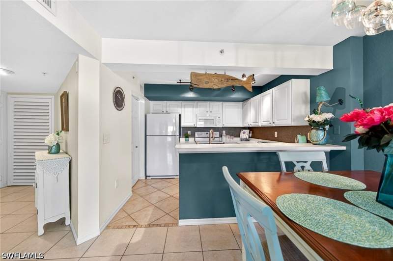 3 bedroom Condominium at 4135 Residence Dr 602, The Residence, Fort Myers — photo 5