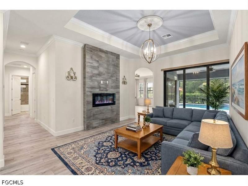 5 bedroom SingleFamilyResidence at 11026 Longwing Dr, Reflection Isles, Fort Myers — photo 4
