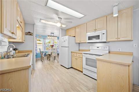 49 Nicklaus Blvd, North Fort Myers FL - photo 10 of 51