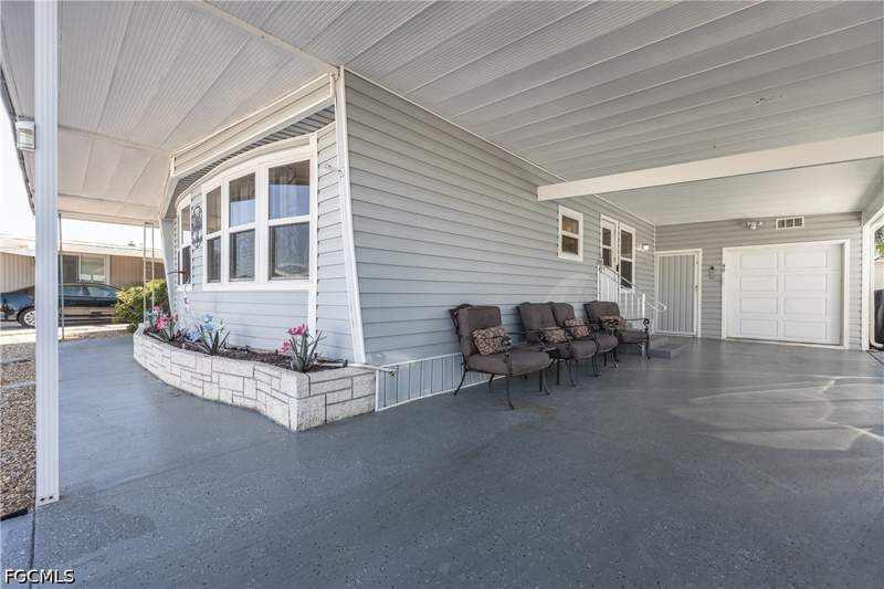 2 bedroom ManufacturedHome at 49 Nicklaus Blvd, Six Lakes Country Club, North Fort Myers — photo 4
